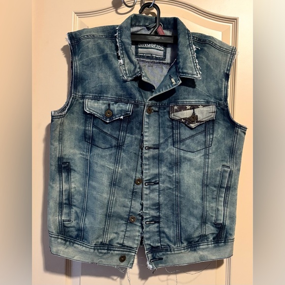Ring of Fire Downtown Los Angeles Blue Stud
Biker Jean Vest - Picture 1 of 10